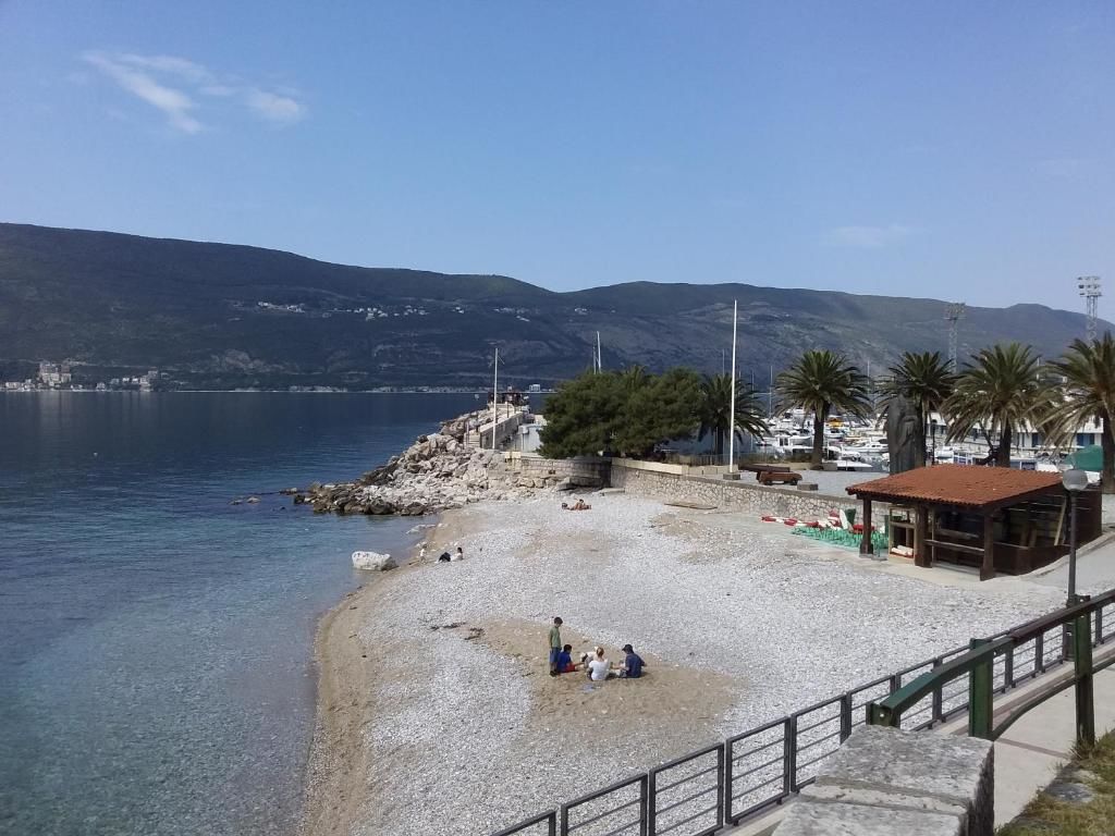 Апартаменты Apartment Gemelli II Херцег-Нови